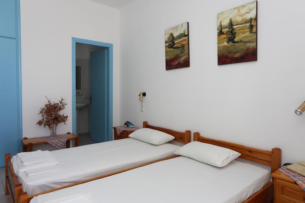 Akrogiali Hotel Plomari 部屋 写真